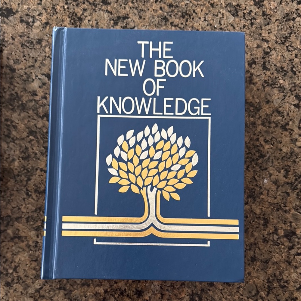 The New Book of Knowledge - Blue and Gold
